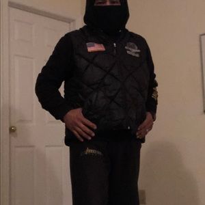 Meet your Posher, Francisco elias